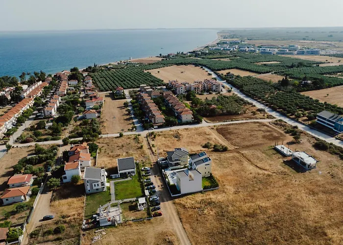 La Mas - Sea Side Flats