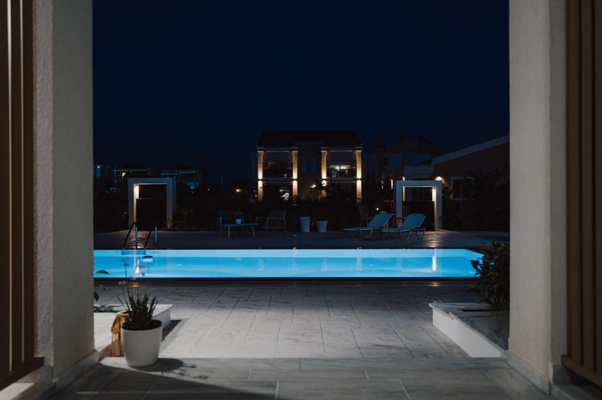 La Mas - Sea Side Flats